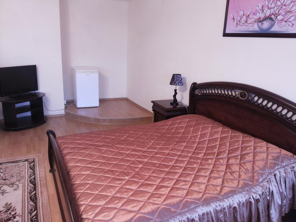Hotel Ukraine Zjytomyr Rom bilde